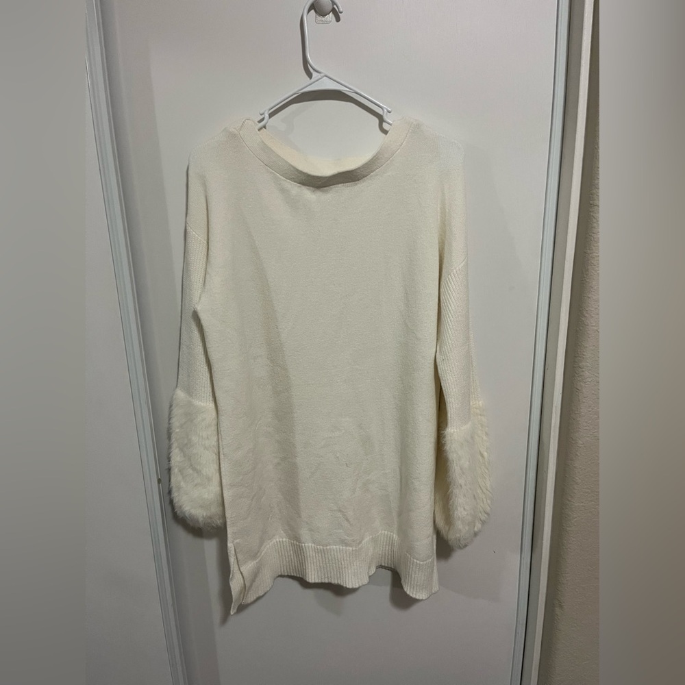 Anthropologie Colma Eyelash Cuff Tunic Sweater M‎ White Long Sleeve Knit Cozy